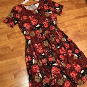 LuLaRoe Amelia